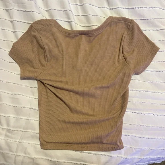 Basic tee - Picture 2 of 2